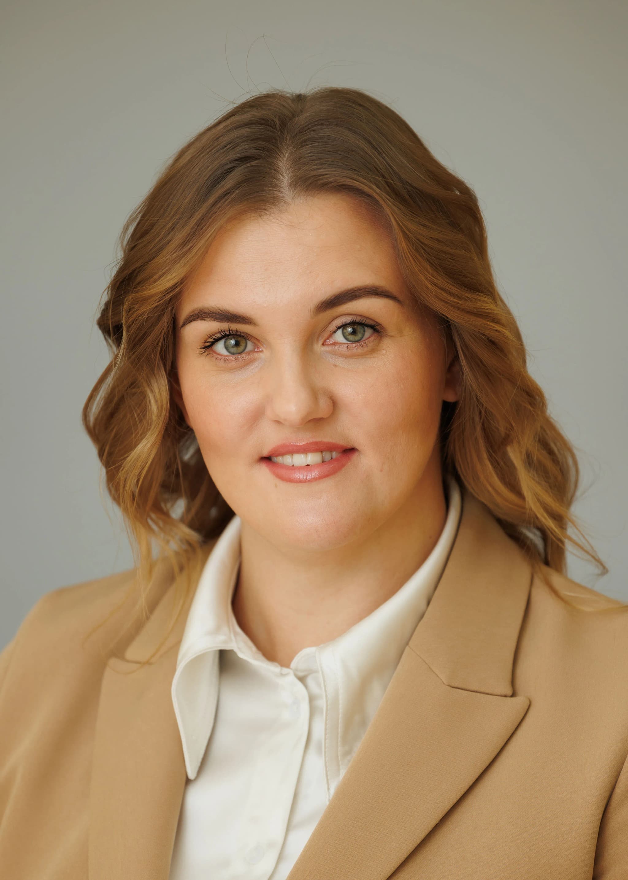 Елена Шарабар